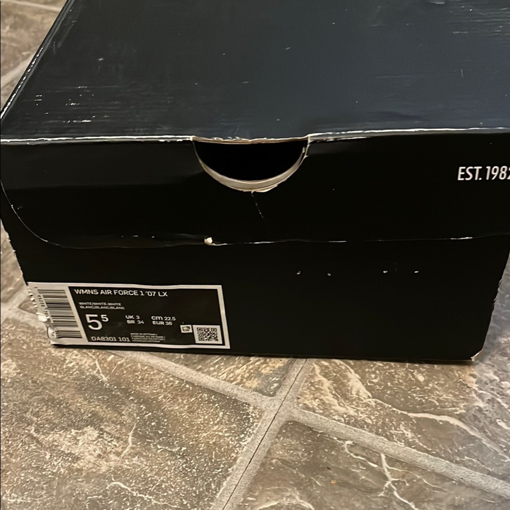 Nike Air Force 1 '07 LX Black Box